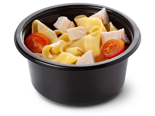 Паста с копченой куриной грудкой