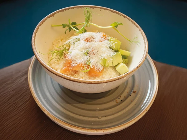 Пшеничная каша с лососем