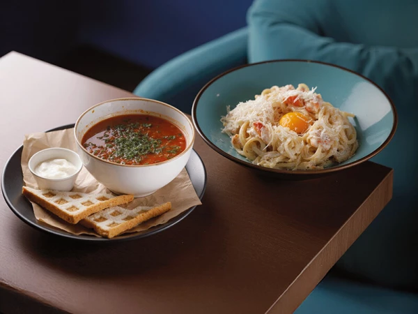 Солянка мясная + Спагетти Карбонара