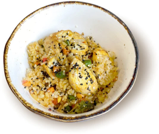 Жареный рис с курицей Карри и овощами