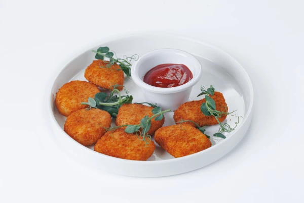 Наггетсы с кетчупом