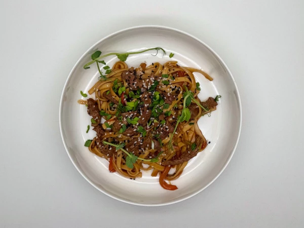 Удон с телятиной