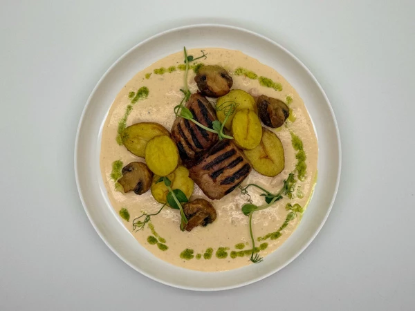 Медальоны из свиной вырезки