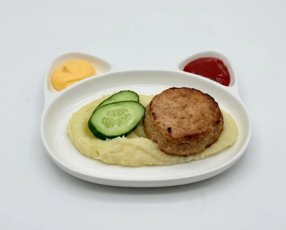 Мясна Котлета с картофельным пюре дет.