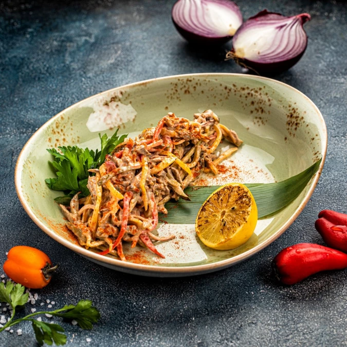 Салат Садаф с говядиной и овощами
