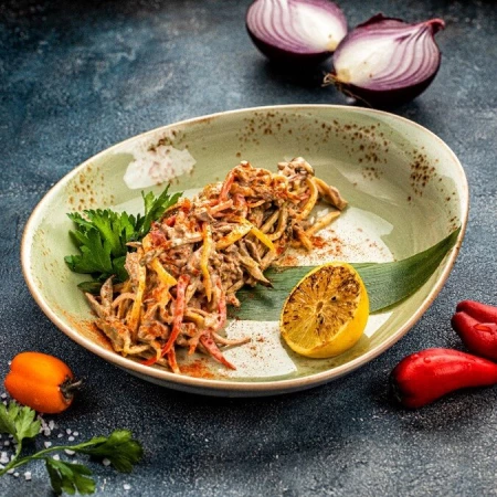 "Салат Садаф с говядиной и овощами