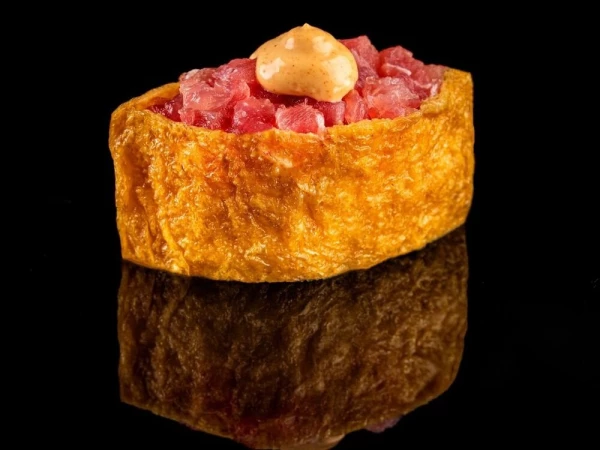 "Инари с тунцом спайси 2 шт