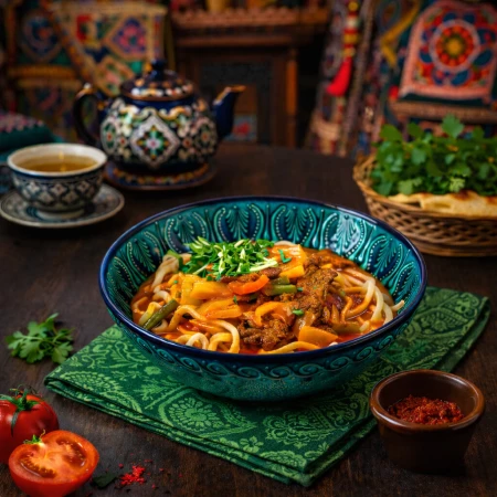 Суп Лагман с говядиной и домашней лапшой