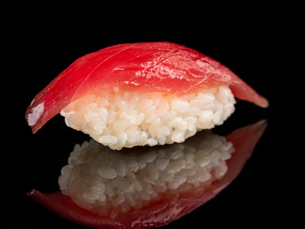 "Магуро с тунцом 2 шт