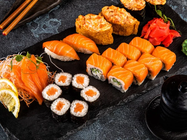 "Сяке Ассорти