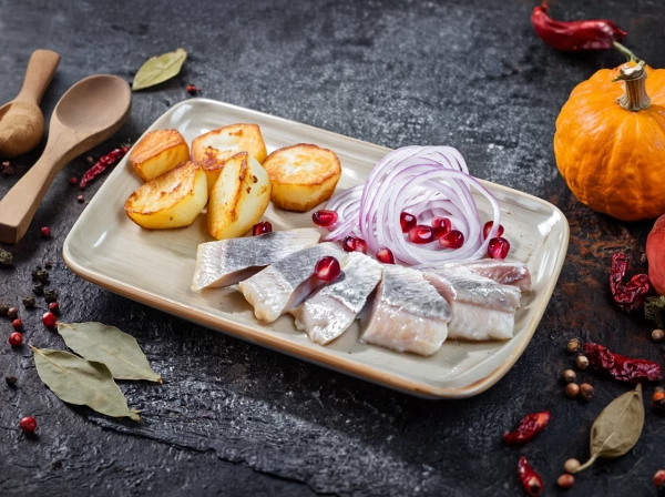 Селедка с картошкой