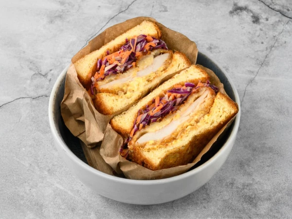 Бриошь-тост Чикен катсу