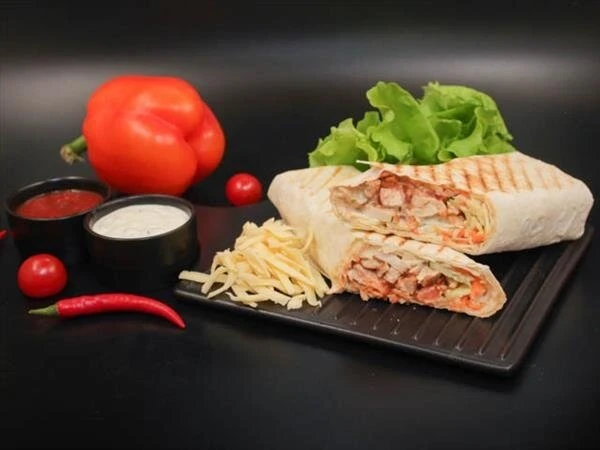 Шаурма с шашлыком из свинины и сыром Чеддер