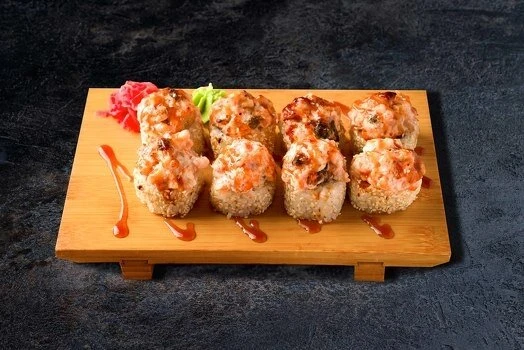 акция. Ролл с угрем и курочкой 
