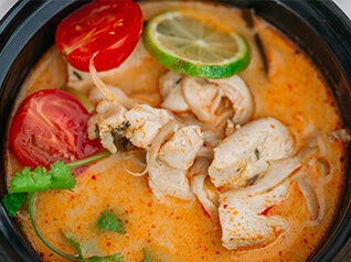 Том ям с курицей