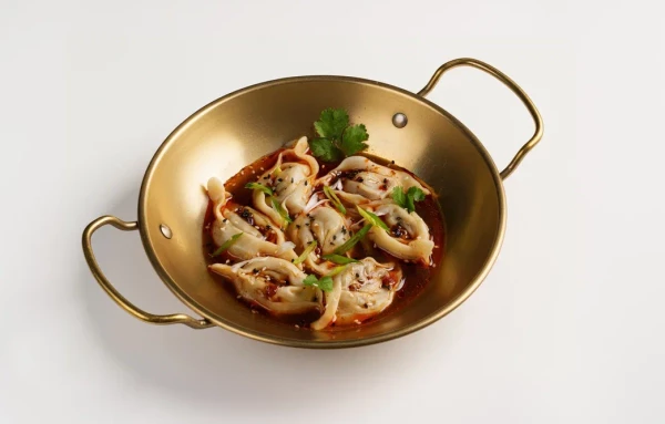 Вонтоны с домашним фаршем в остром бульоне