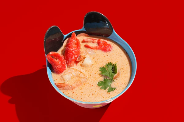 Том Ямчик с кулачками краба
