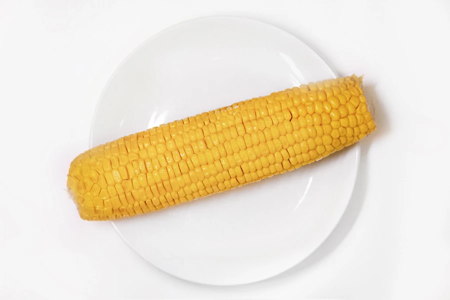 Кукуруза початок