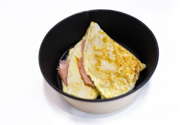 Омлет с беконом