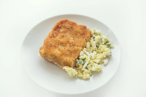 Рыба под польским соусом 