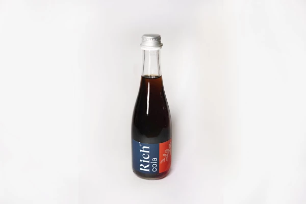 КОЛА СТЕКЛО