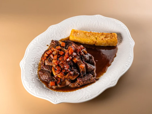 Говядина оссобуко 