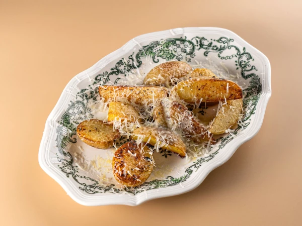 Бэби картофель с пармезаном 