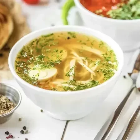 Куриный суп-лапша