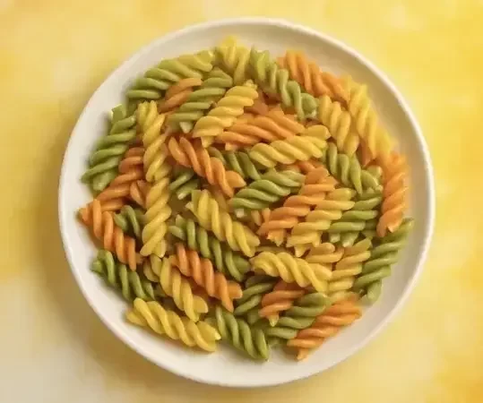 Разноцветные макарошки