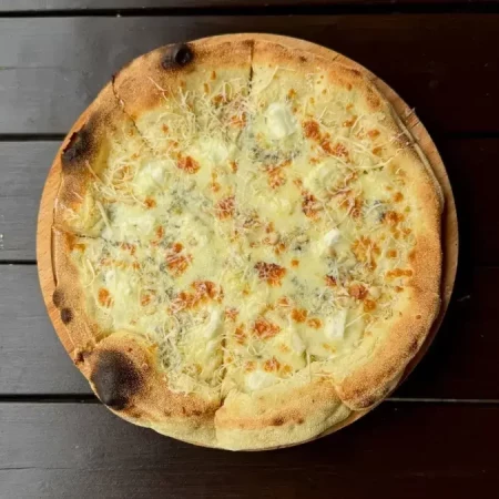 Пицца 4 сыра