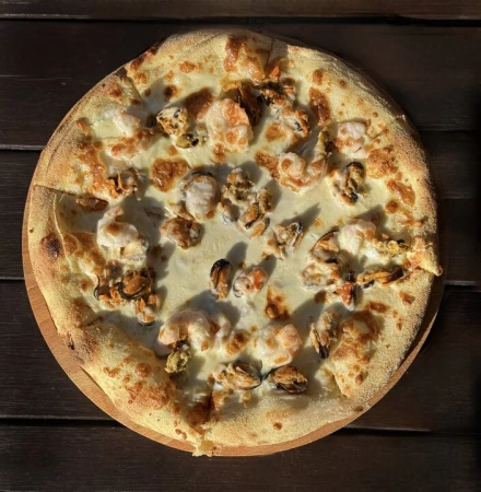 Пицца Морская 