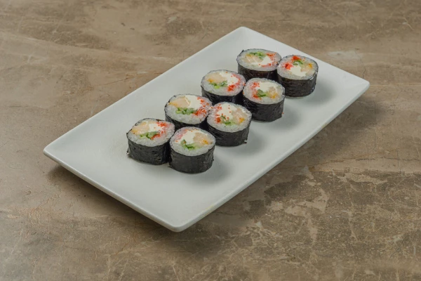 Ролл Тейшоку с масляной рыбой