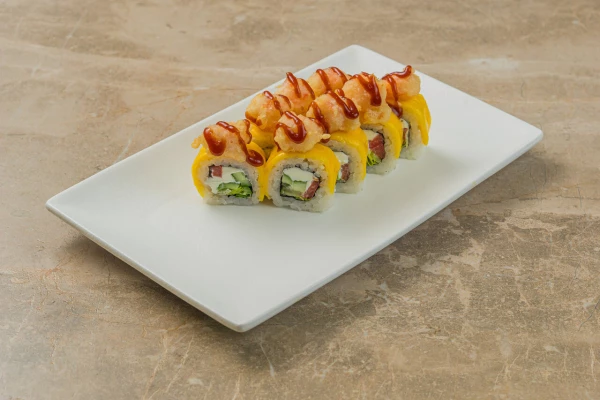 Запеченый ролл Никкея с сырной креветкой