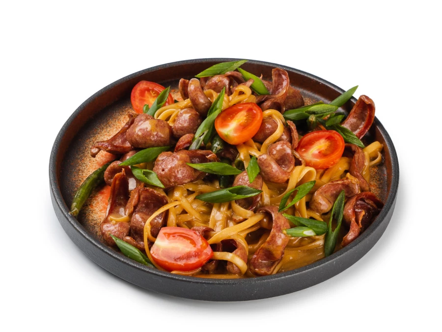 WOK с колбасками охотничьими