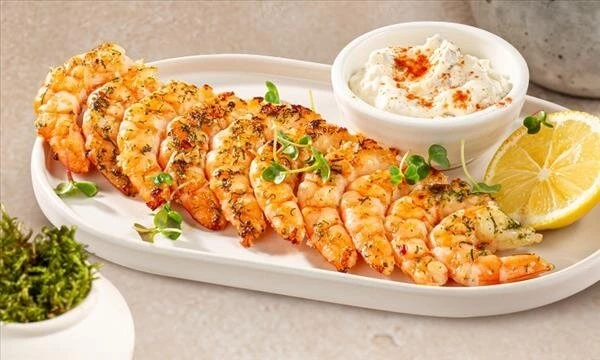 Креветки гриль с соусом ранч