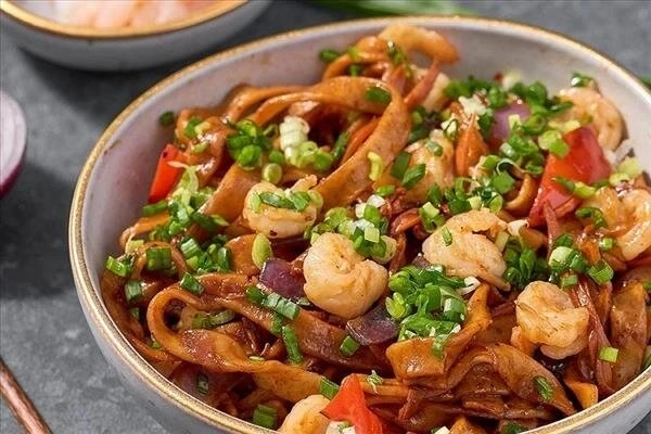Удон с креветками
