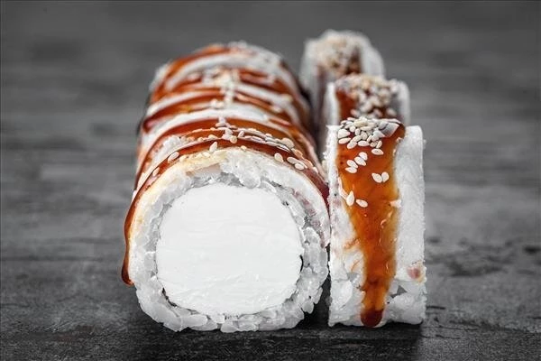 ролл Филадельфия Унаги