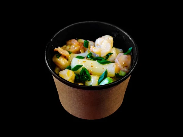 Токпокки с креветкой и цуккини 