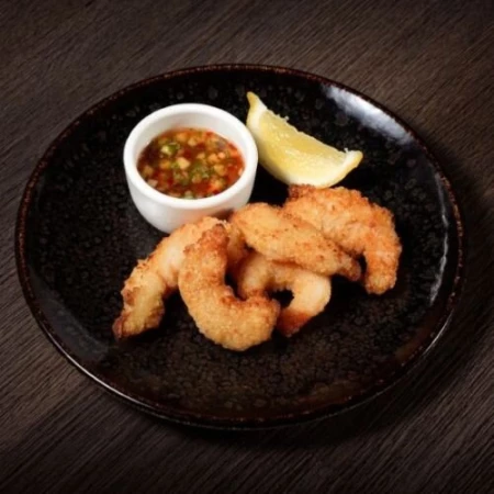 Креветки криспи с соусом чили-ананас 