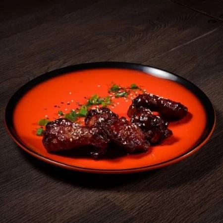 Куриные крылья в соусе BBQ