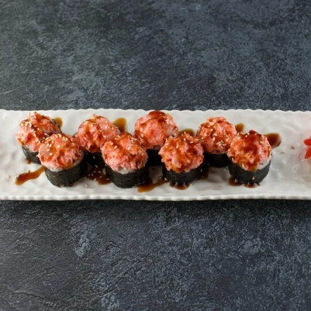 Запеченный ролл с беконом