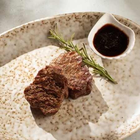 Медальоны из телятины