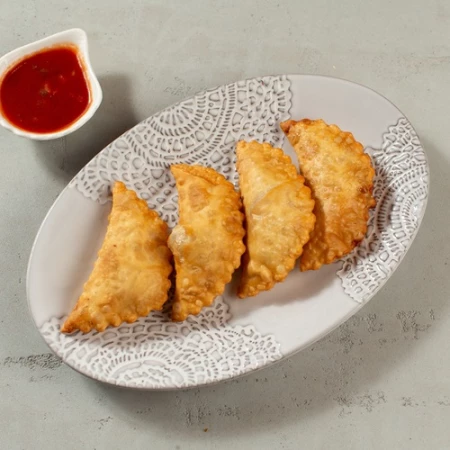 Мини-чебуреки с говядиной и бараниной