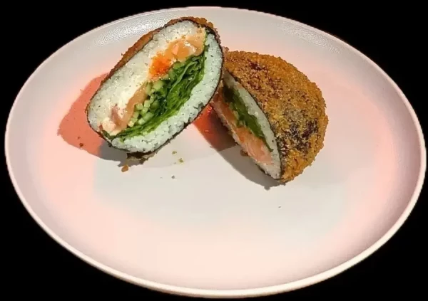 Суши-бургер с лососем 280