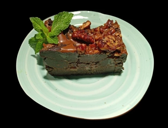 Брауни Рок Слайд с карамелью и орехами пирожное 120