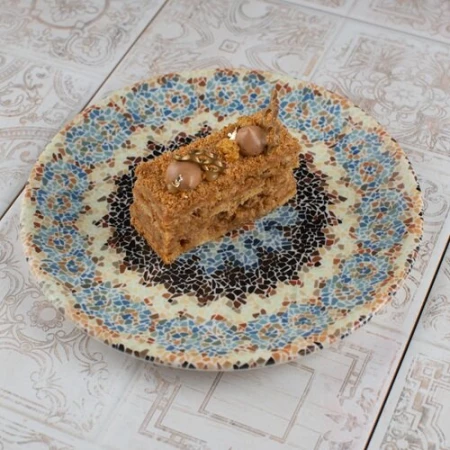Торт Медовик с грецкими орехами 