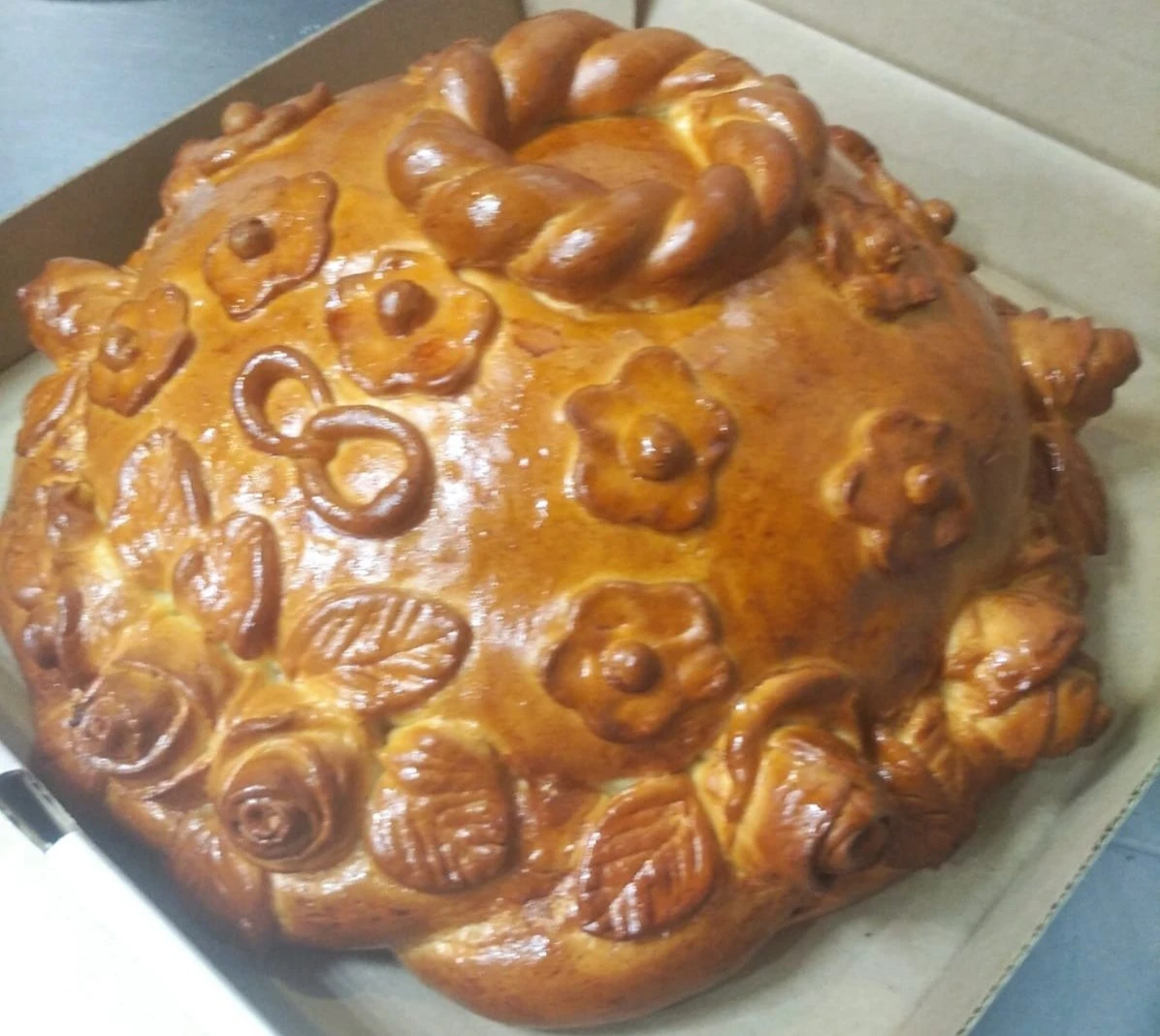 Каравай свадебный