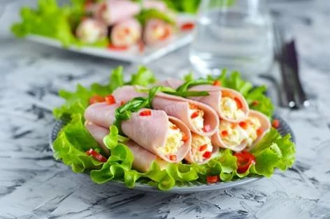 Рулетик с ветчиной