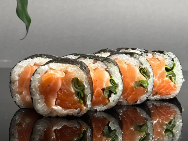 Роллбап с лососем