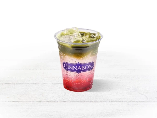 Матча тоник с клубникой